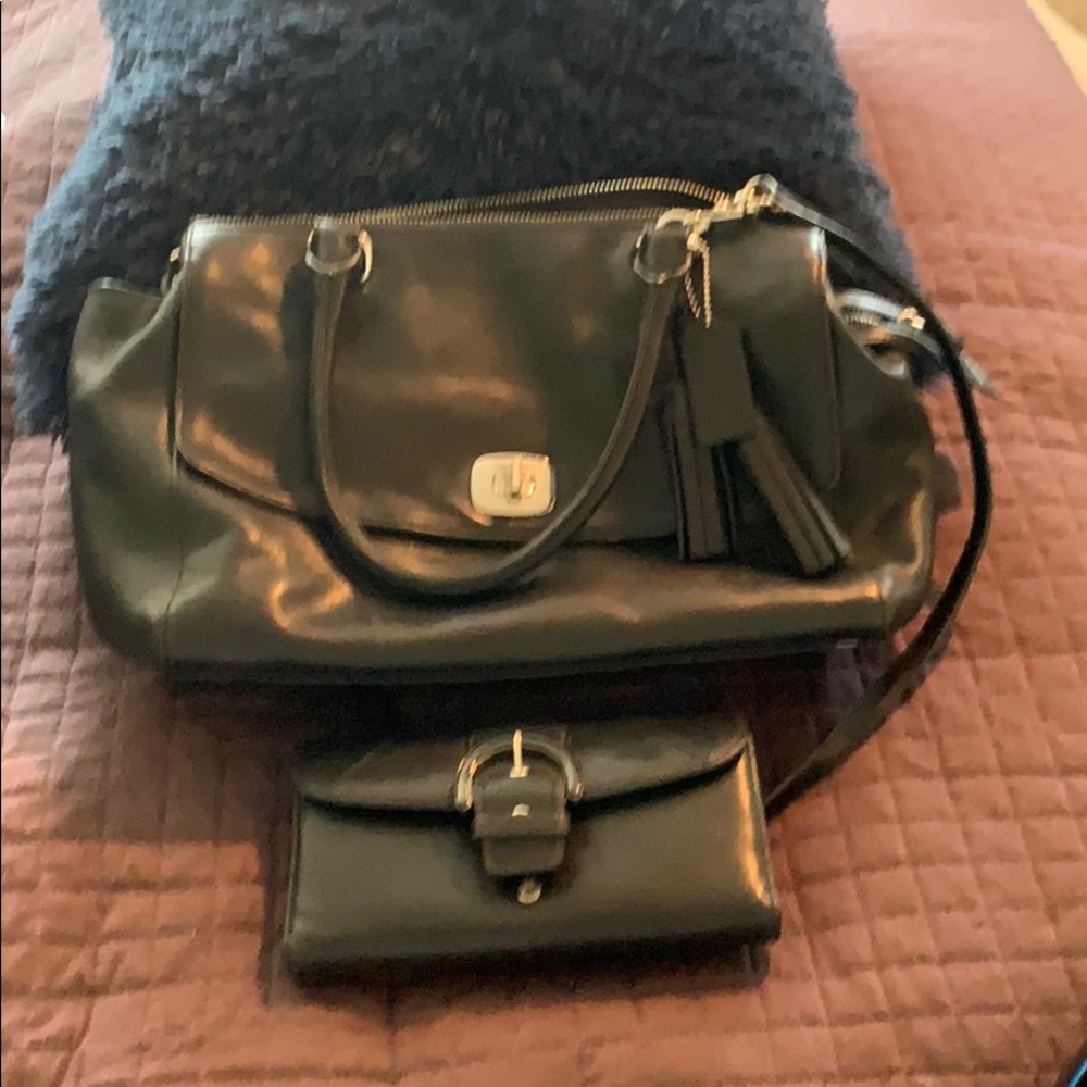 Purse and wallet